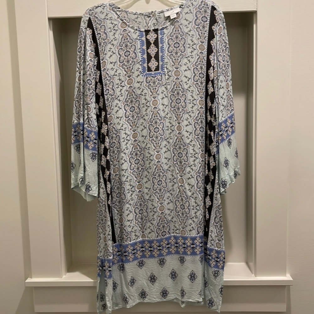 😊J Jill light blue tunic. Size small